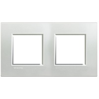 Plaque de recouvrement 2x2 modules entraxe 71mm argent Living Light Bticino