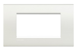 Plaque de recouvrement 4 modules blanc Living Light Bticino