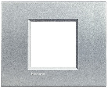 Plaque de recouvrement 2 modules large Tech Living Light Bticino