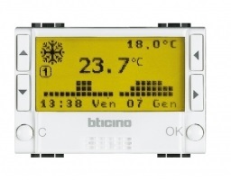 Thermostat électronique programmable 1NO/NC - 3A/250V 4 modules blanc Living Light BTicino 