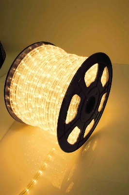 Guirlande Led en tube lumineux 44 mètres 1584 lampes blanc chaud 74,8W in/out incl 1 aliment/bouchons DLPLED-2W-44M-UW Duralight