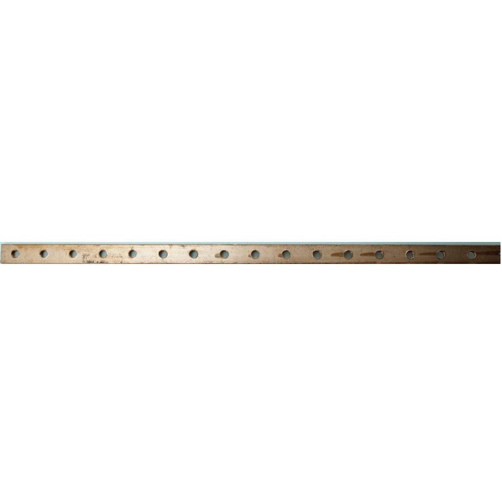 Barre cuivre percée (à trous taraudés M5) 12 x 4 mm L=990 mm 160A max. pour armoires Legrand