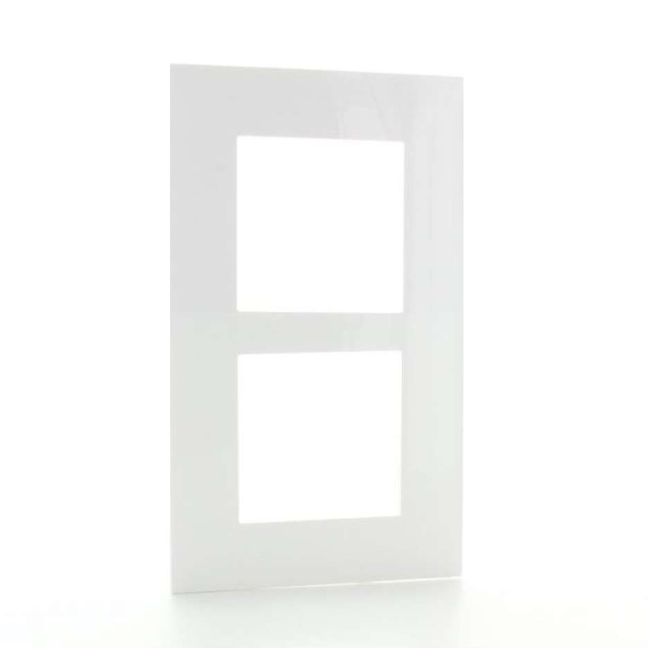 Plaque de recouvrement double verticale entraxe 57mm Valena Next blanc brillant Legrand